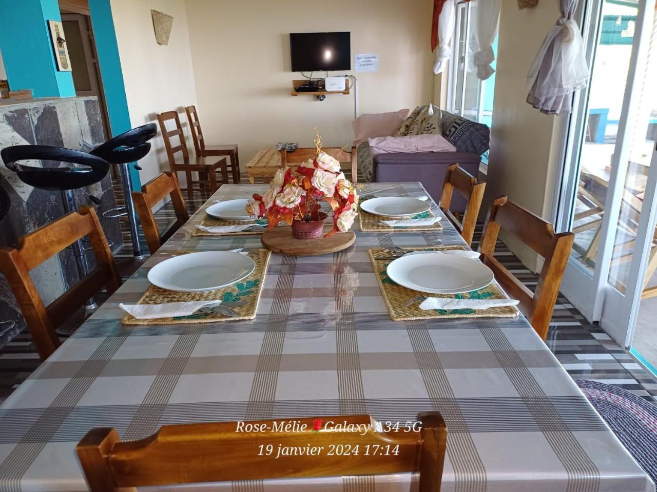 Chez Tonio Magic Ocean View Villa Port South East Kültér fotó
