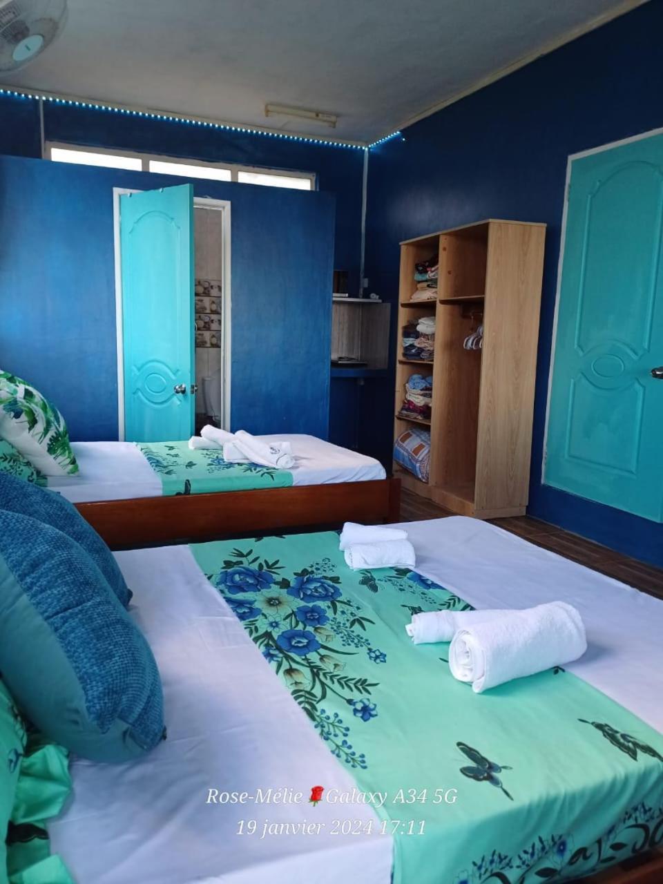 Chez Tonio Magic Ocean View Villa Port South East Kültér fotó
