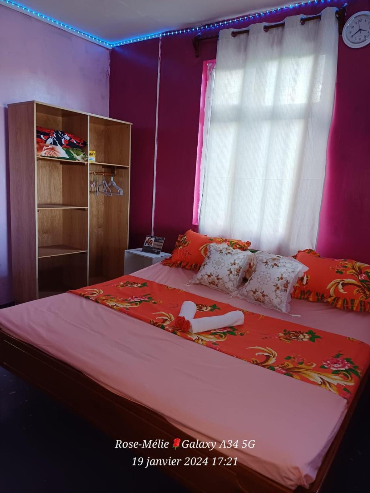 Chez Tonio Magic Ocean View Villa Port South East Kültér fotó